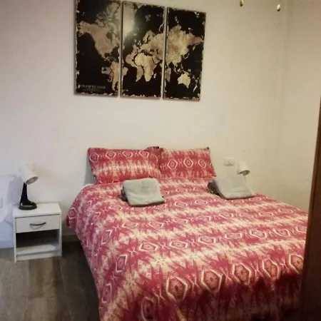 Toste In Apartment *